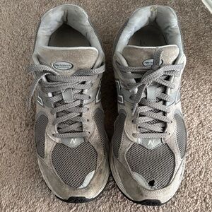 New Balance Men's Charcoal and Silver Sneakers